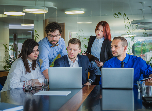 Pros-and-Cons-of-Big-Corporate-Website-Builders